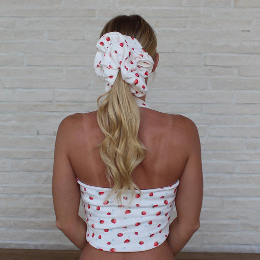 The Picnic Top (White Strawberry)